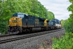 Two GE's leads I022 (Syracuse to Worcester) east at CP-60